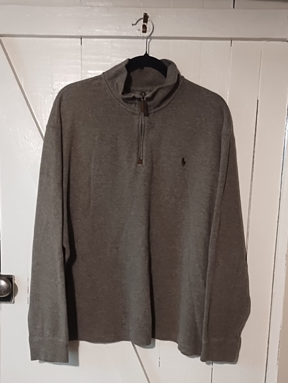 Ralph Lauren Men’s Gray Half-Zip Sweater with Polo Logo like New Size XL.